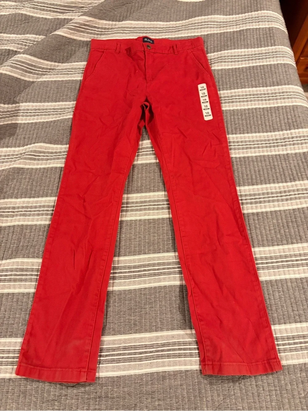 NWT Children’s Place Boys Size 18 Red Chino Pants